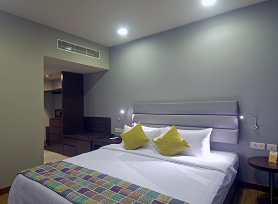 hotel rooms near rk beach vizag